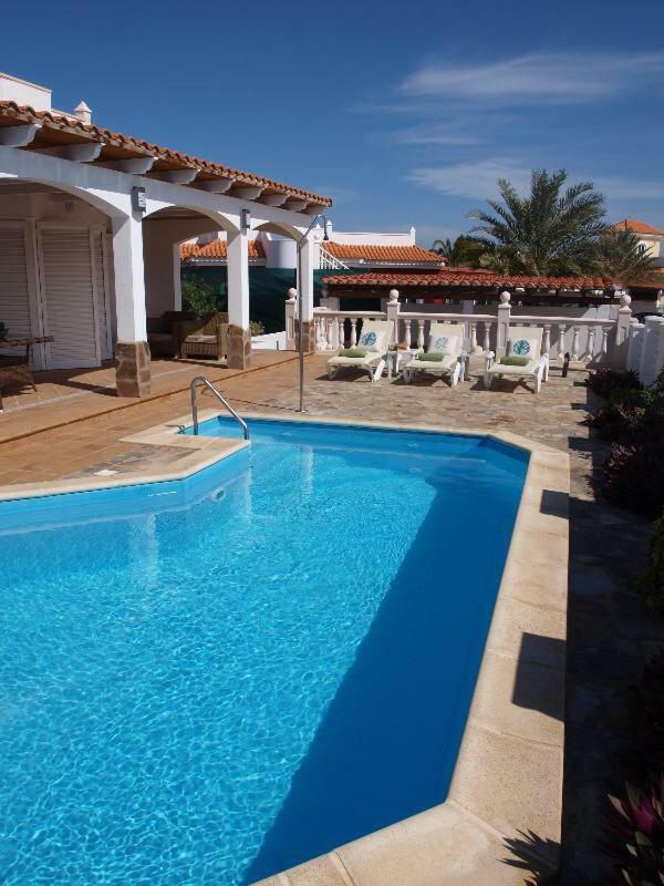 Villa Valerie คอสตา เด อันตีกัว ภายนอก รูปภาพ